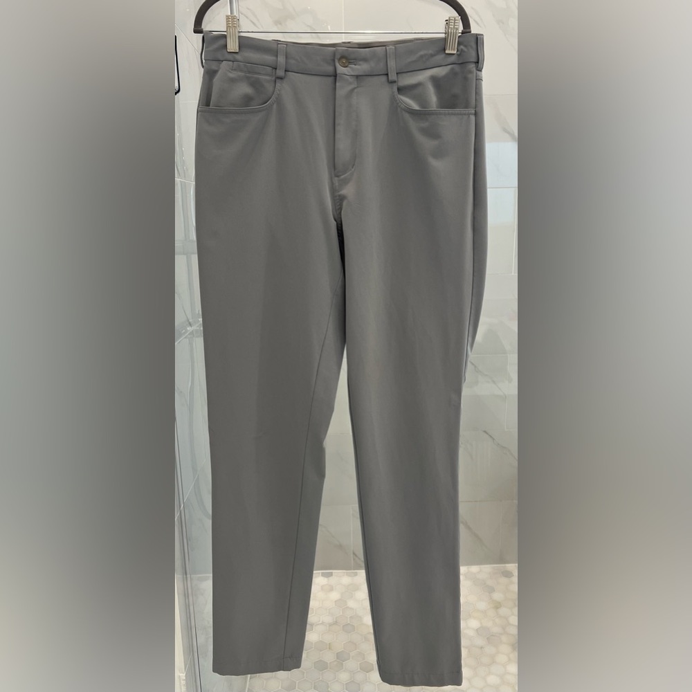 Walter Hagen Men's Gray Pants
